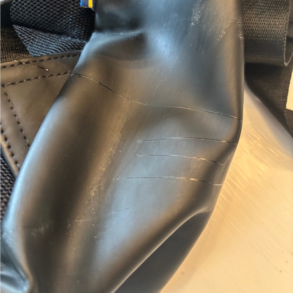 Gaston Luga 2.0 Splash Backpack, Scandinavian Design, water resistant travel - Picture 4 of 5